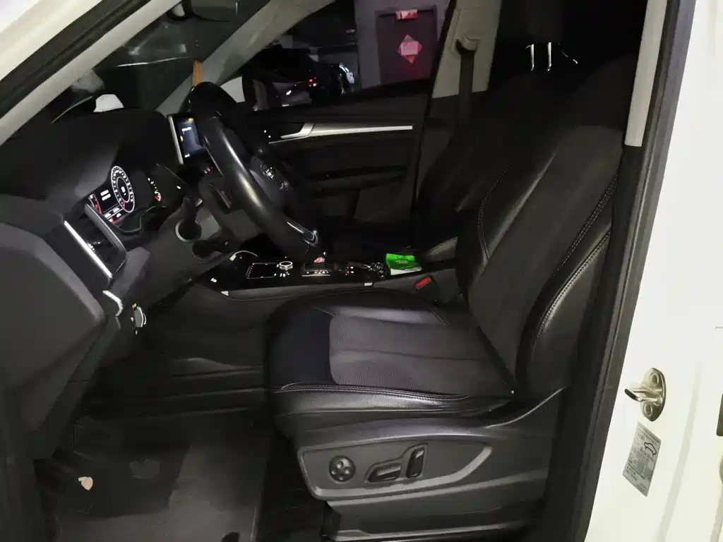 Audi Q5L — миниатюра 11