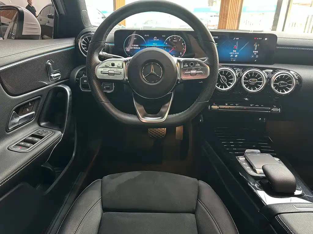 Mercedes-Benz A-Class — миниатюра 15