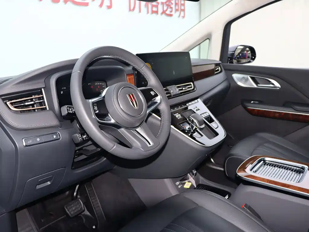 Hongqi Hongqi HQ9 PHEV — миниатюра 6