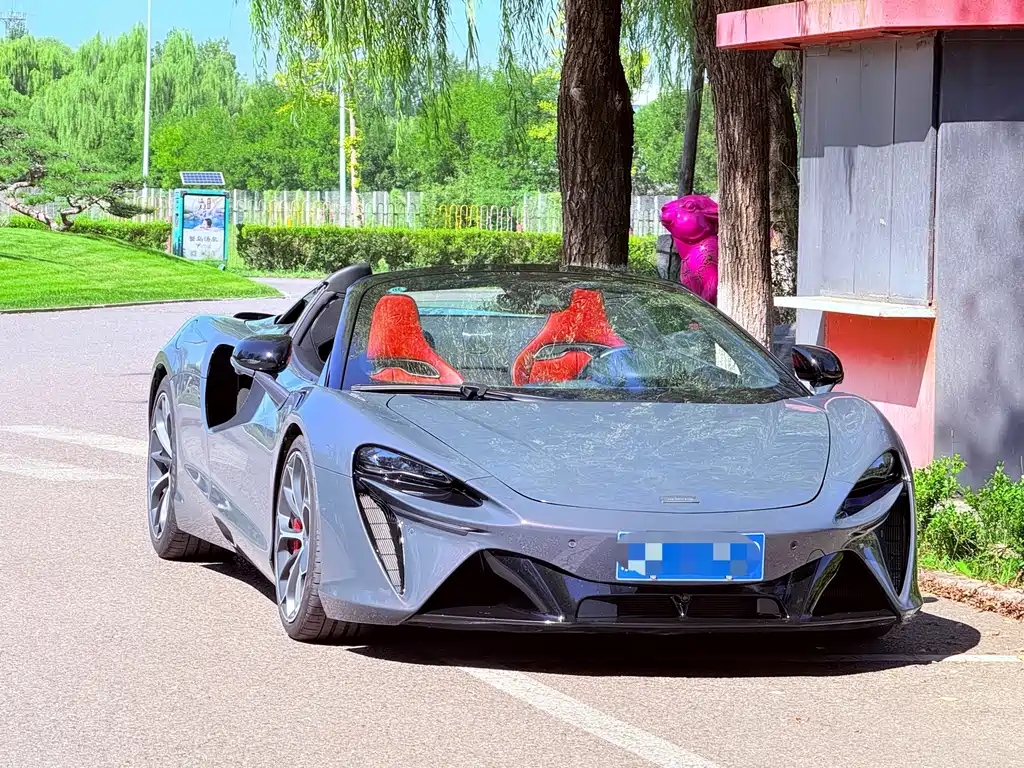 McLaren Artura — миниатюра 5