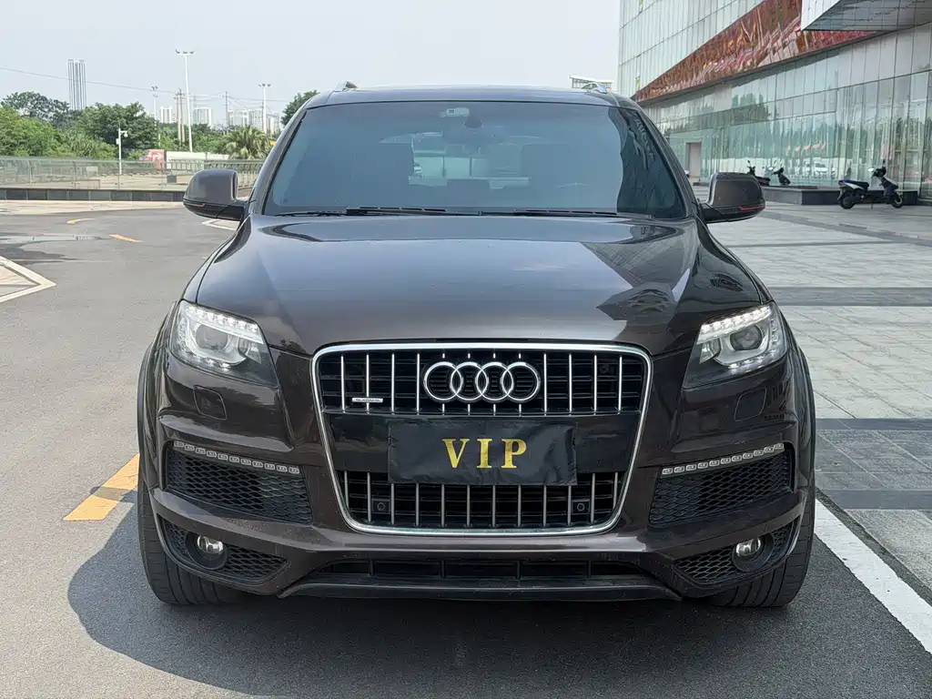 Audi Q7 — миниатюра 2