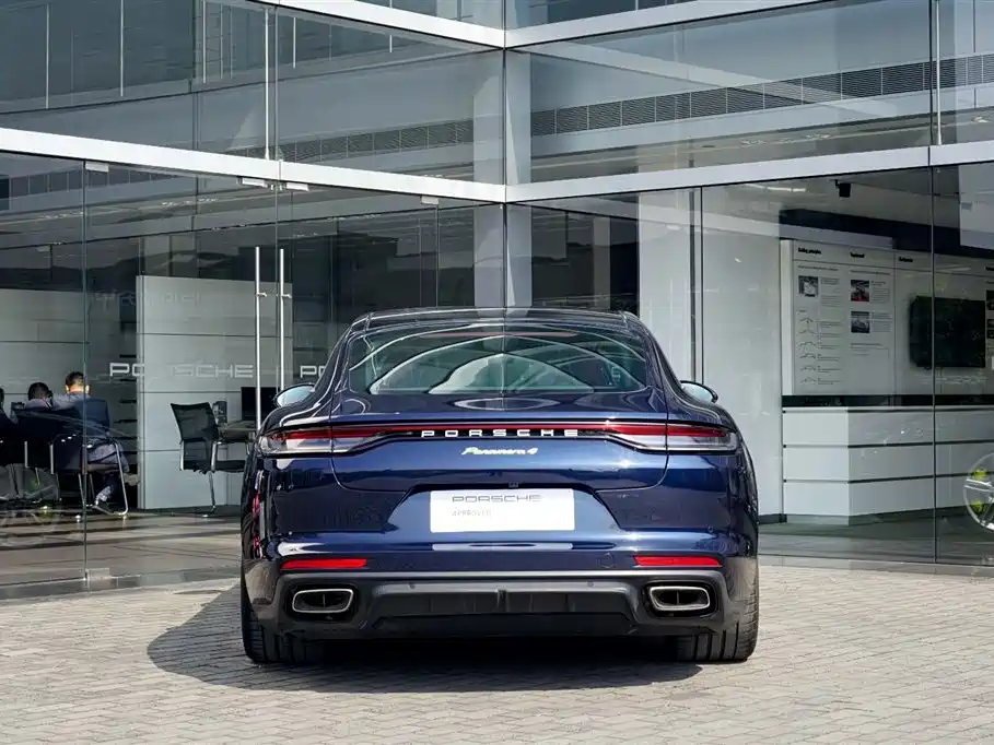 PORSCHE PANAMERA NEW ENERGY
