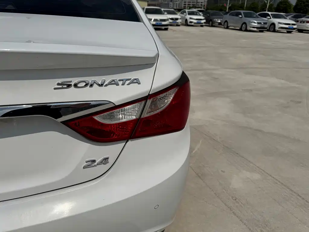 Hyundai Sonata — миниатюра 17