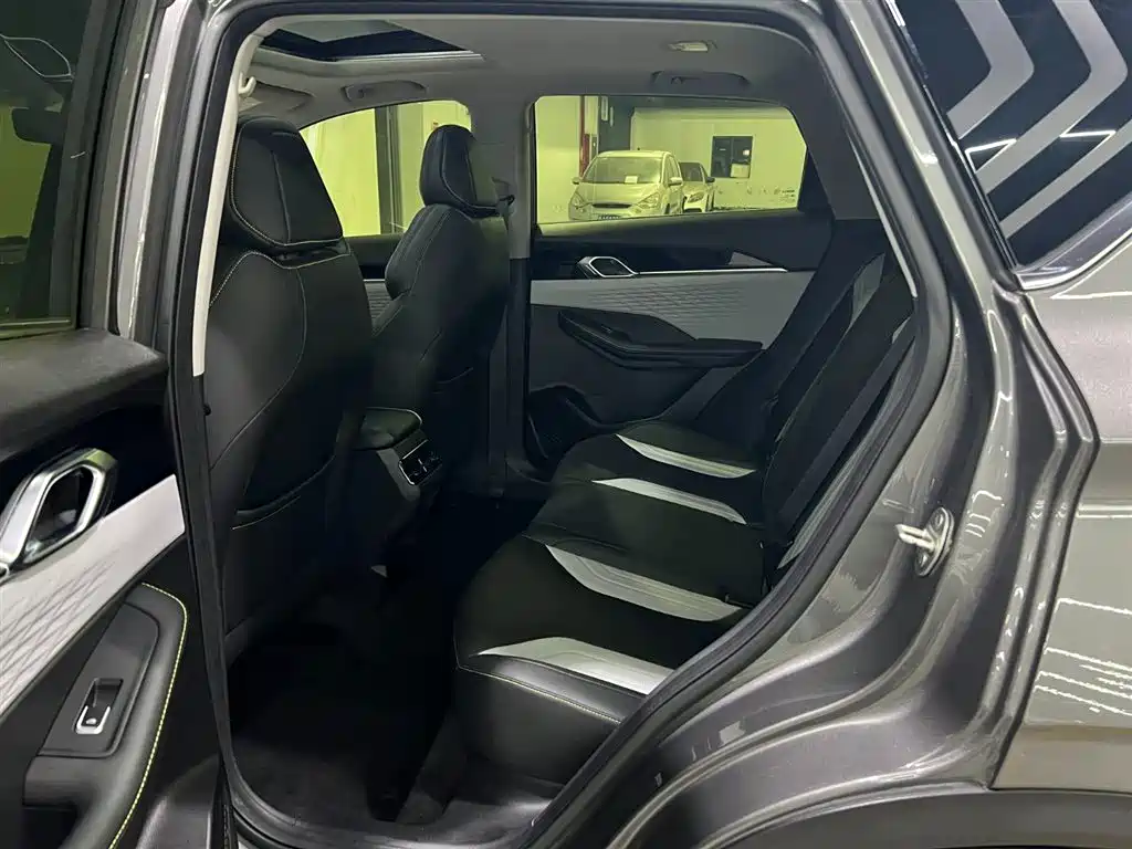 GEELY AUTOMOBILE BINYUE