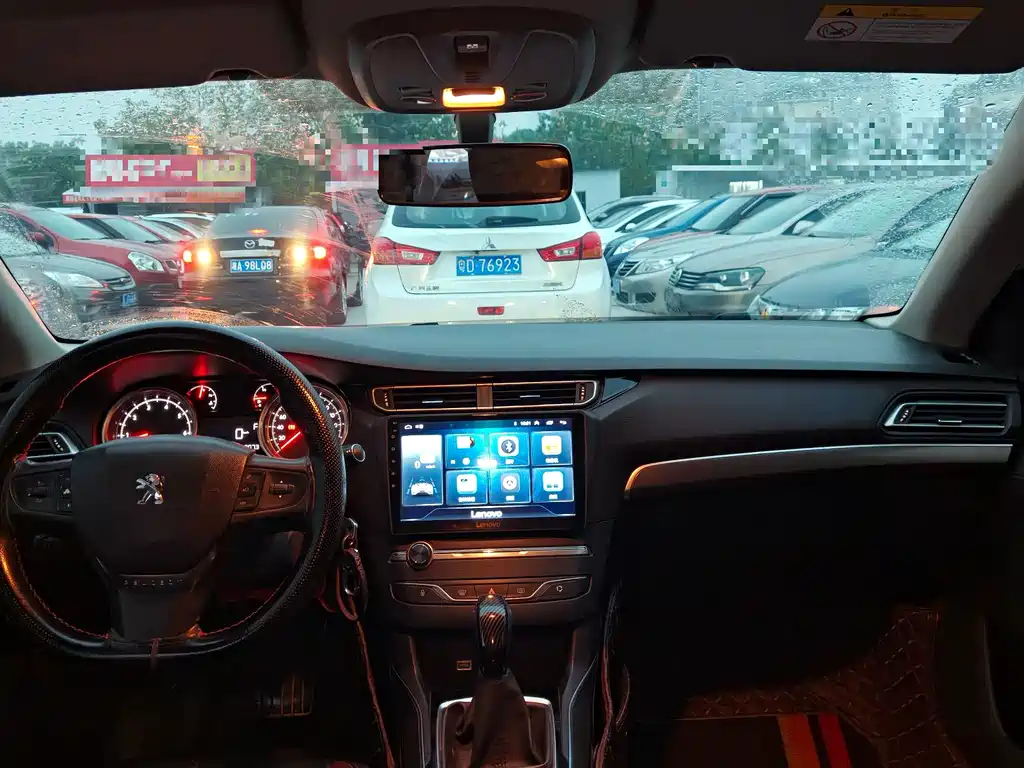 Peugeot 408 — миниатюра 2