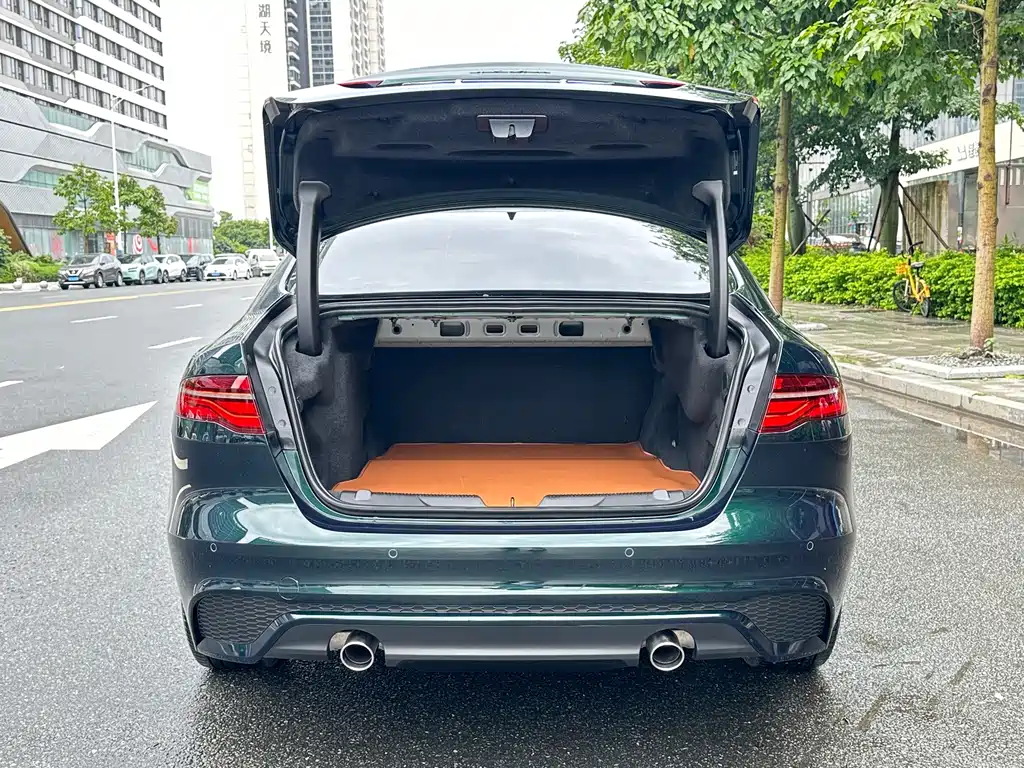 Jaguar XEL — миниатюра 21