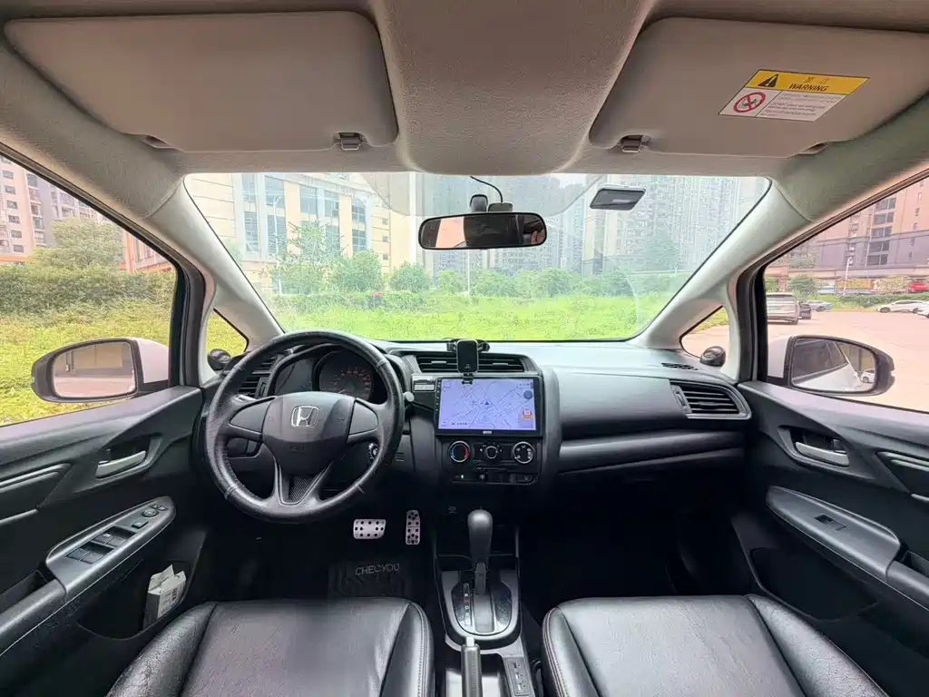 Honda Fit — миниатюра 5