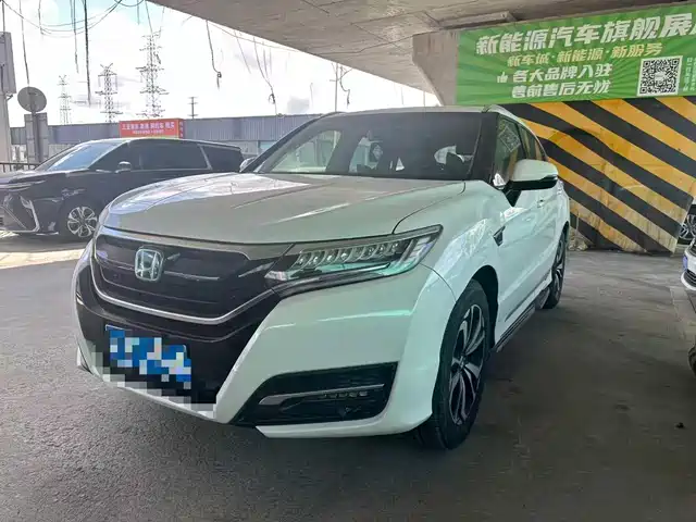 HONDA  UR V 2017
