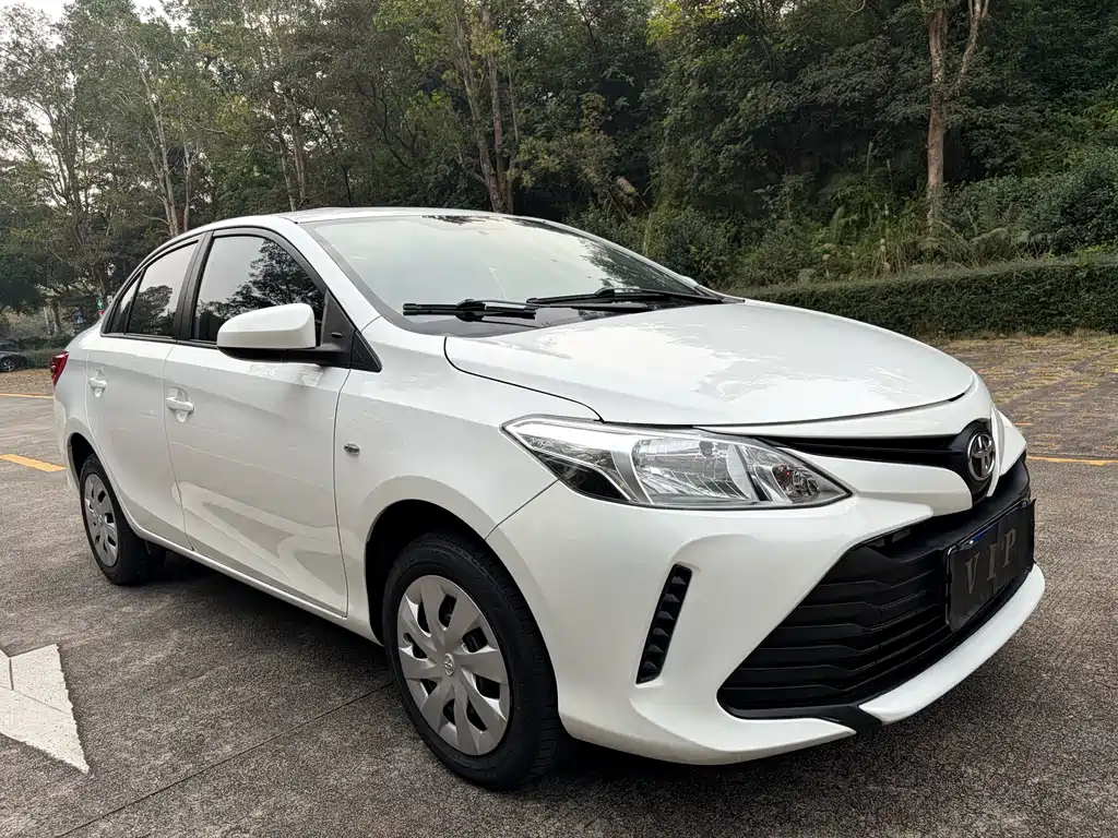 TOYOTA VIOS