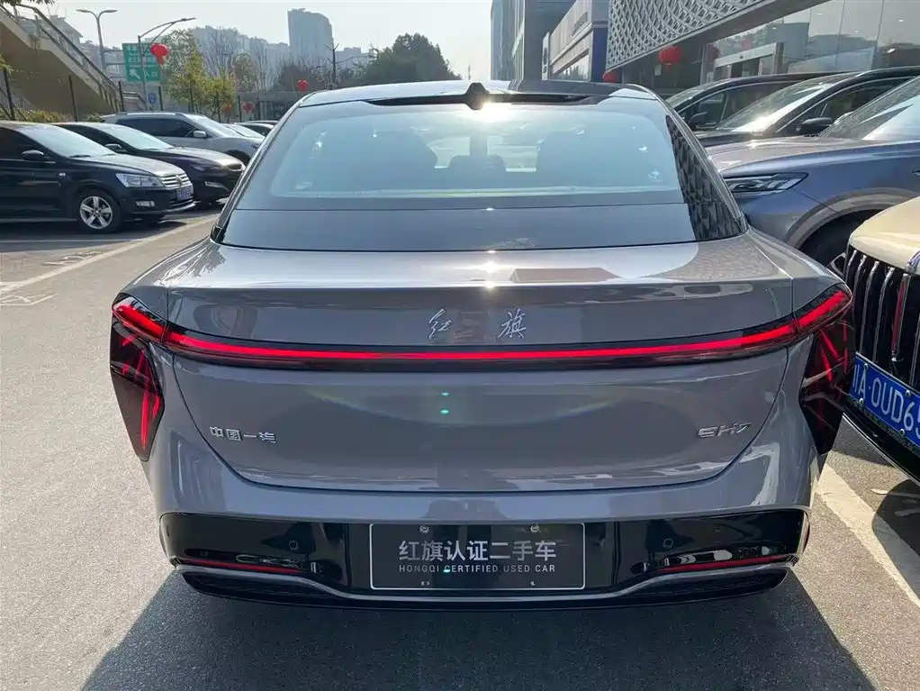 Hongqi HONGQI EH7