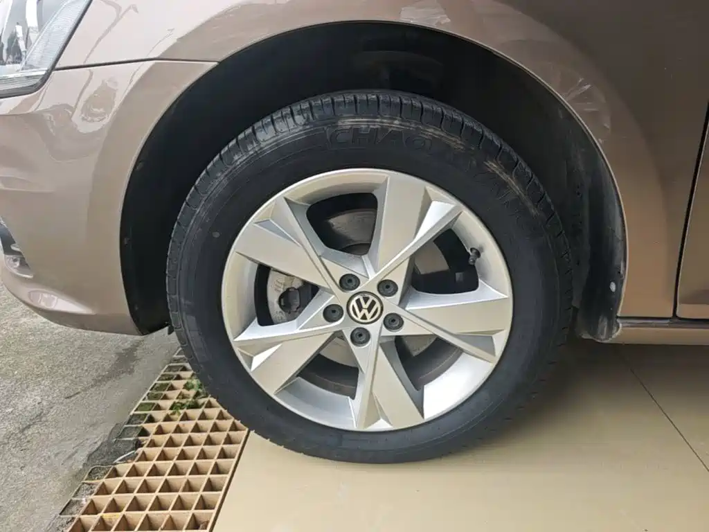 Volkswagen Bora — миниатюра 23