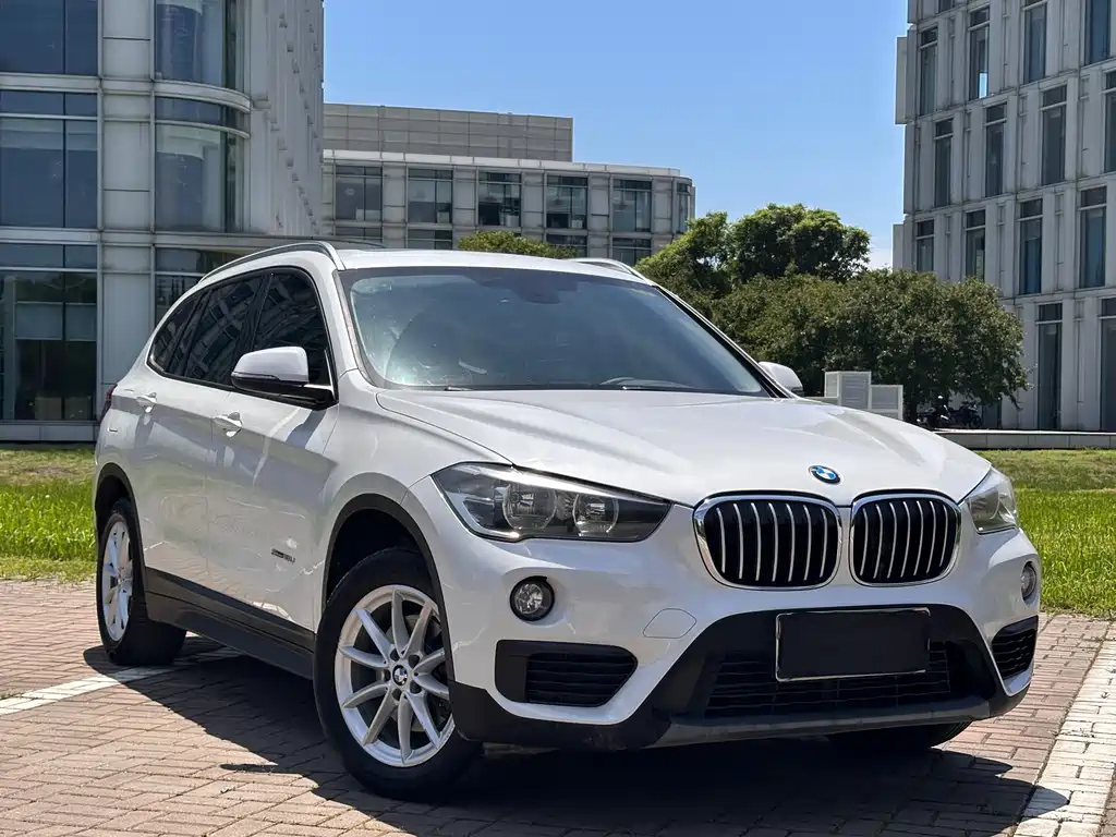BMW X1 2016 sDrive18Li Fashion