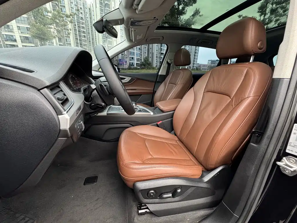 Audi Q7 2016 40 TFSI Comfort