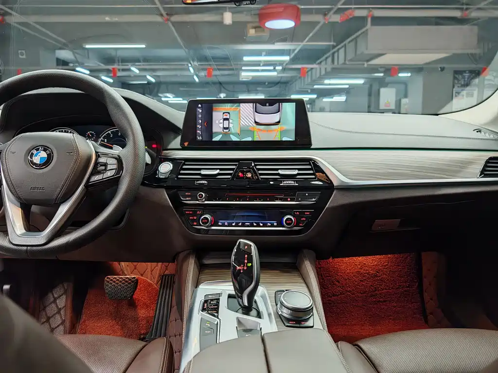 BMW 5 Series — миниатюра 29