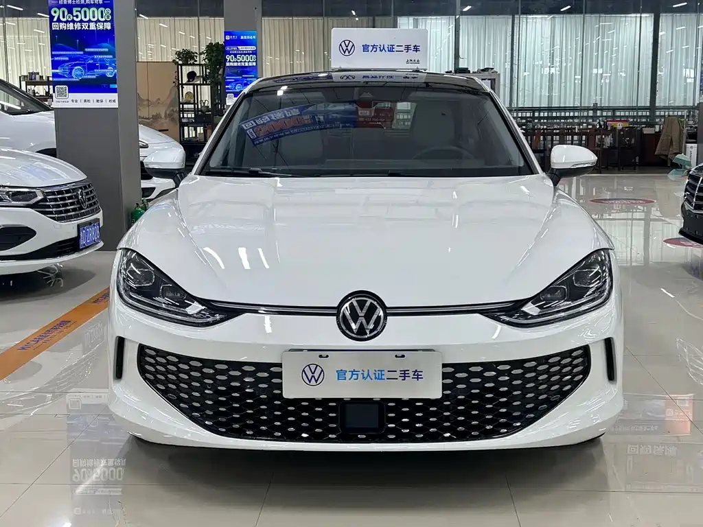 VOLKSWAGEN LINGDU
