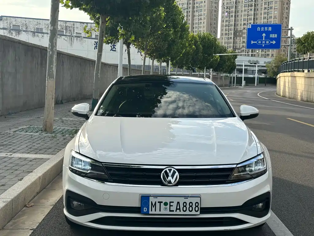 Volkswagen Lamando — миниатюра 2