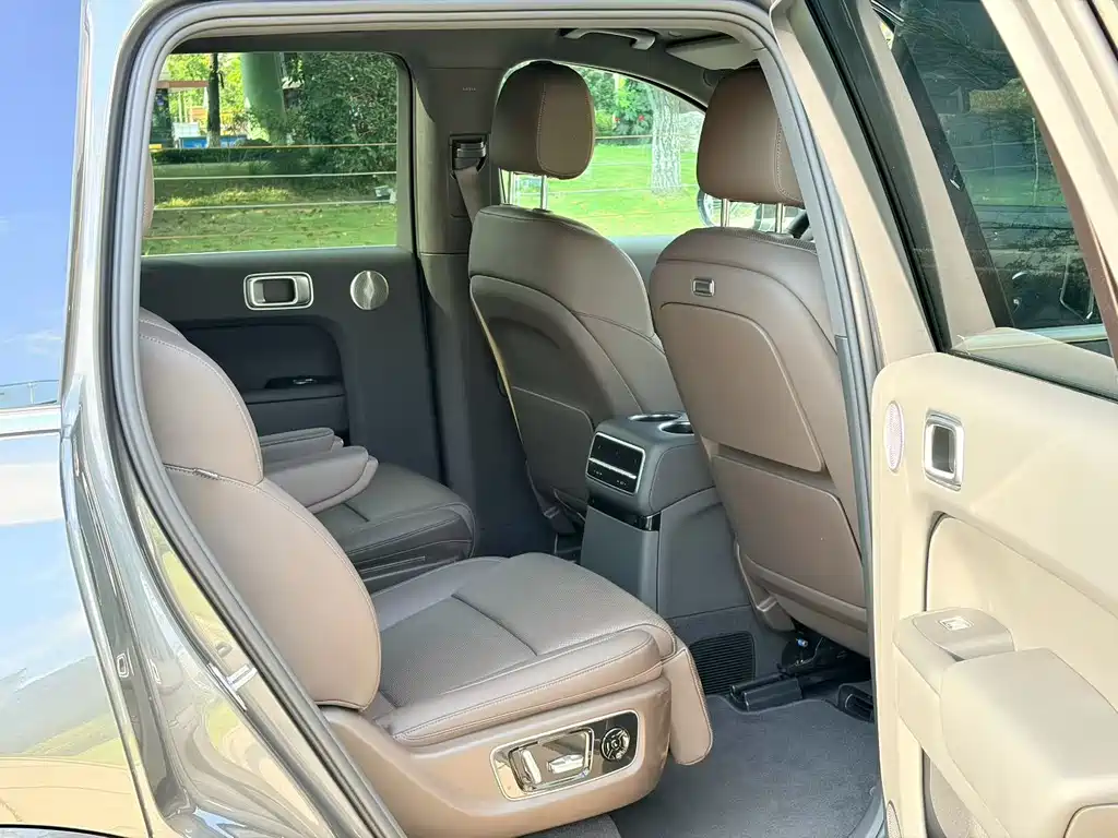 Li Auto Li L9 — миниатюра 4