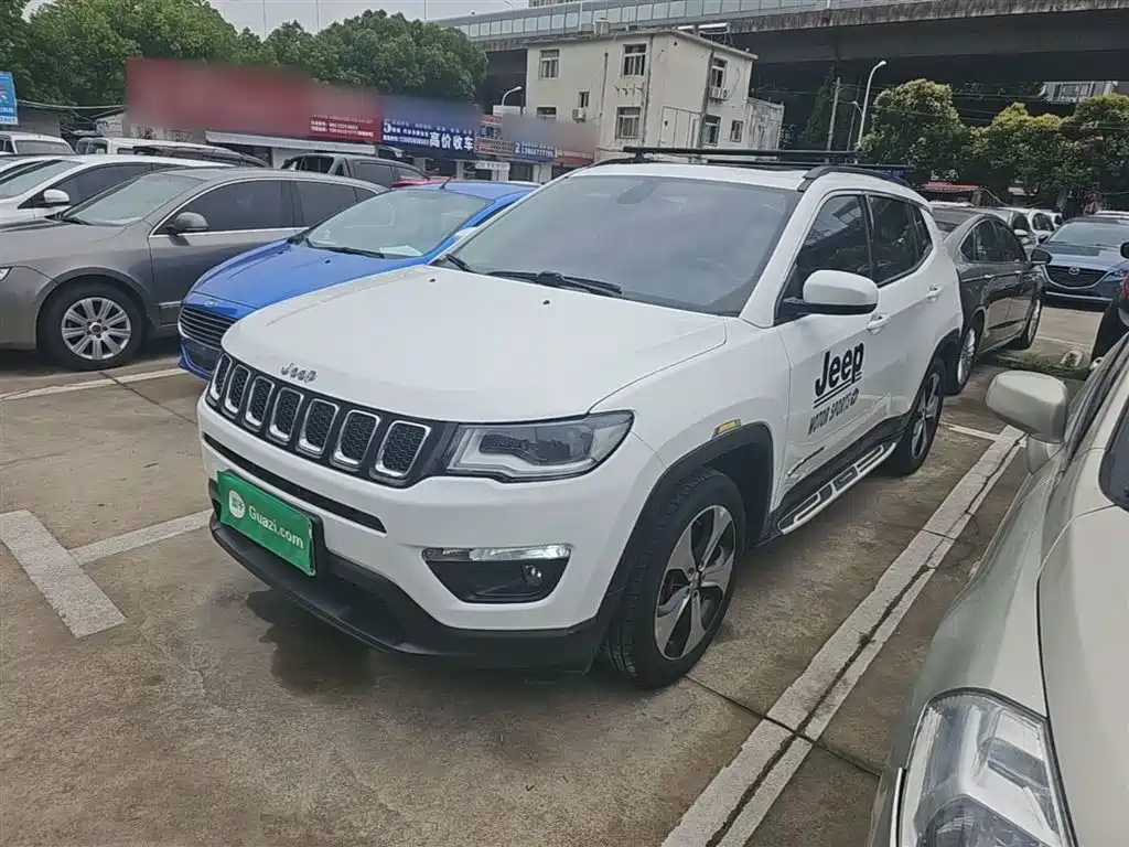 Купить Jeep Compass