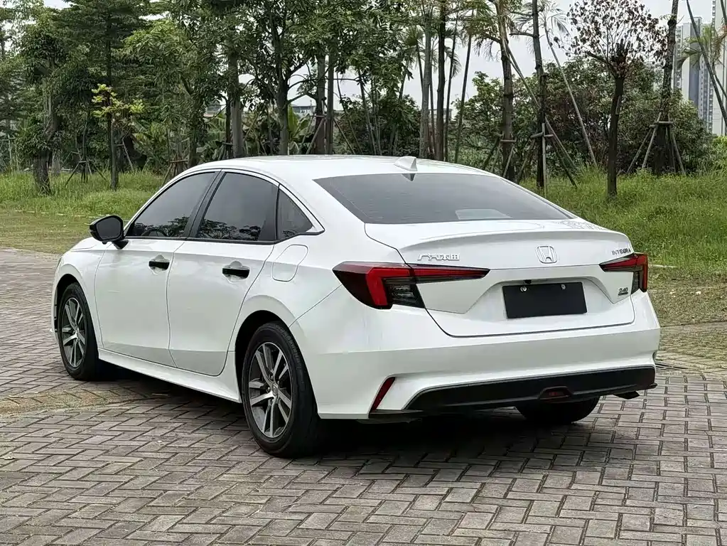 Honda Integra — миниатюра 6