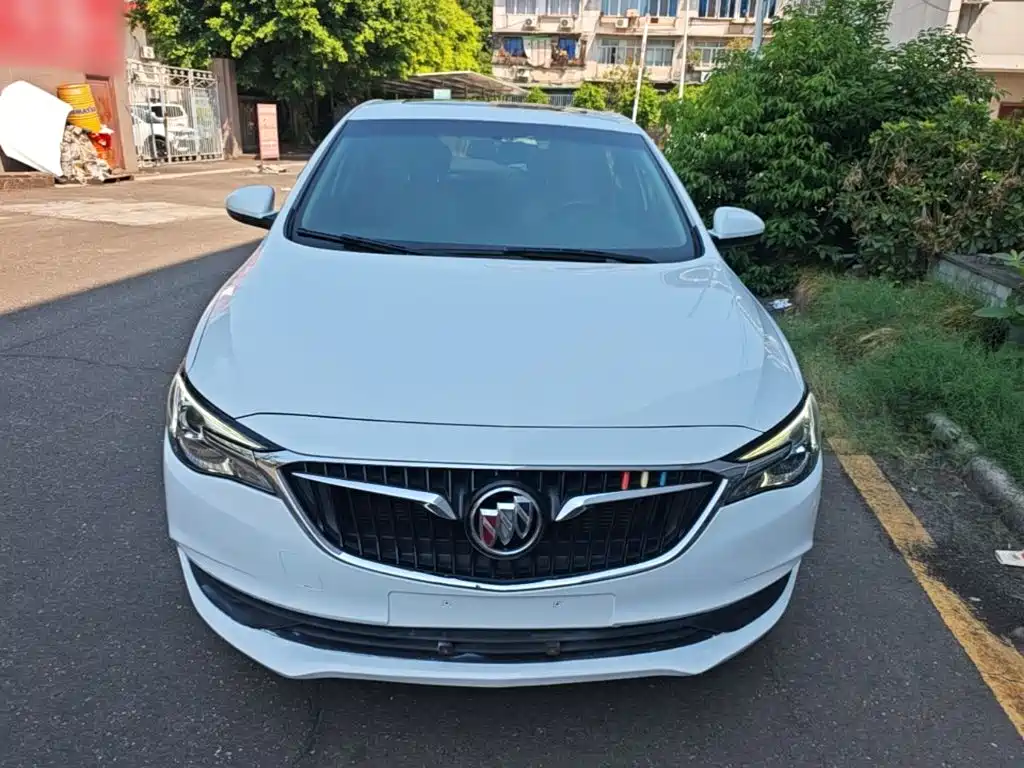 Buick Excelle — миниатюра 3