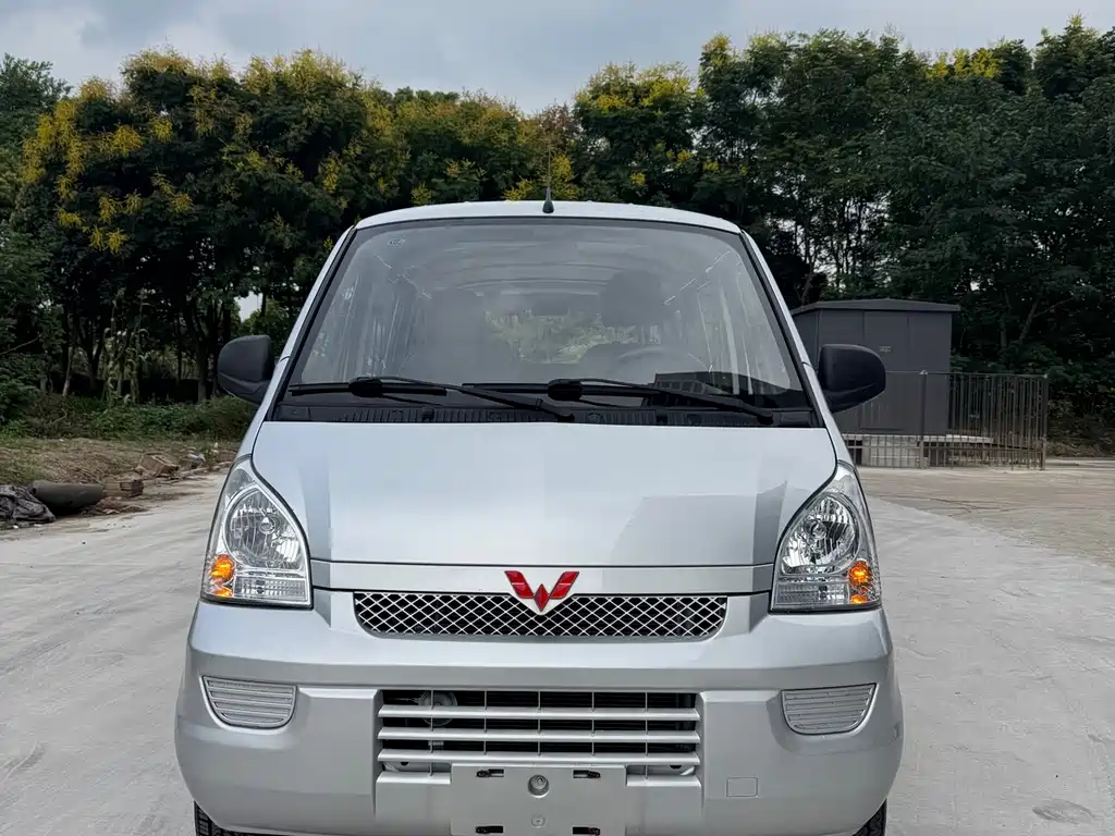 Wuling Rongguang — миниатюра 2