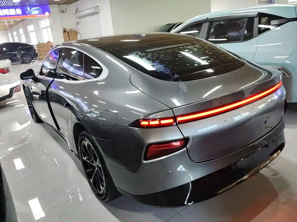XPeng P7 — миниатюра 5