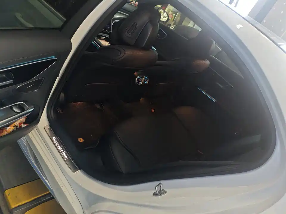 Mercedes-Benz C-Class New Energy — миниатюра 6