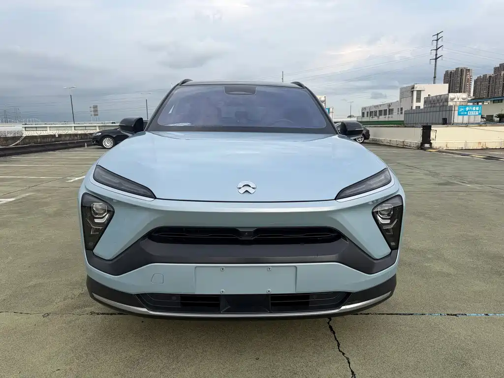 NIO ES6 — миниатюра 2