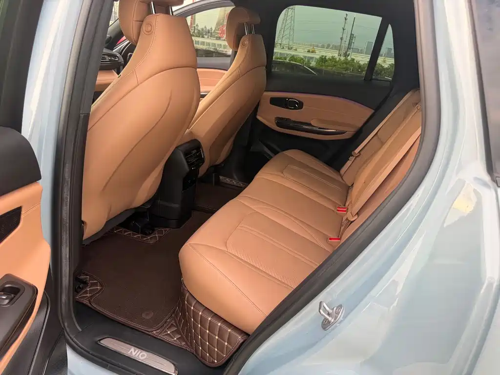 NIO ES6 — миниатюра 8