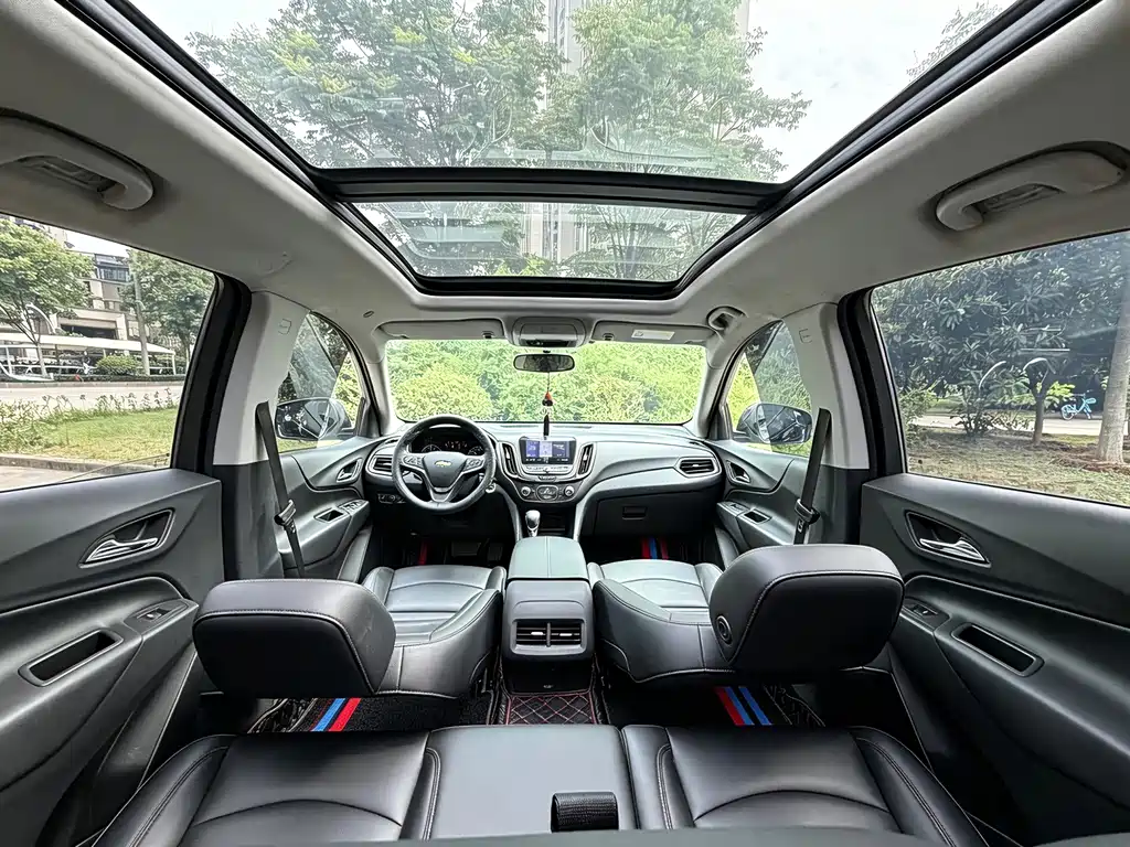 Chevrolet Equinox — миниатюра 16