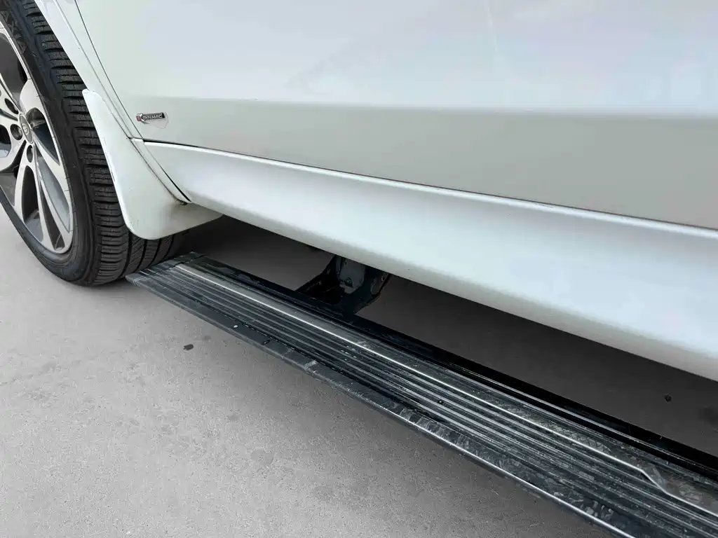 LAND ROVER DISCOVER SPORTS