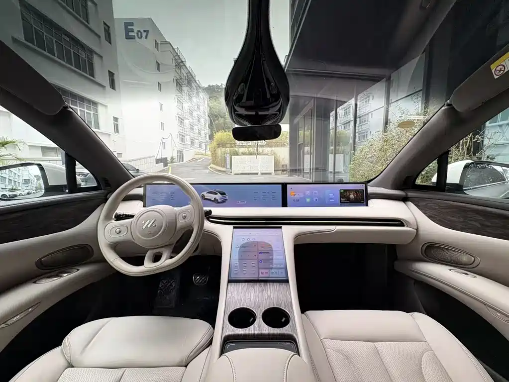 ZHIJI AUTOMOBILE ZHIJI LS7