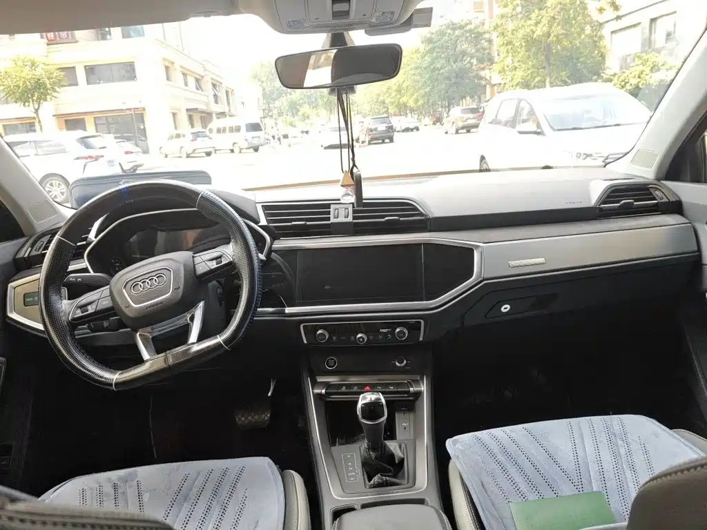Audi Q3 — миниатюра 6