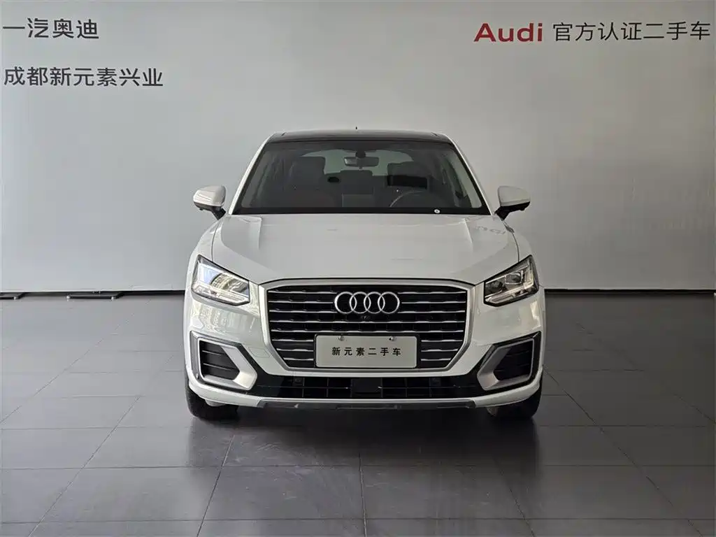 Audi Q2L 2018 35 TFSI Fashion V