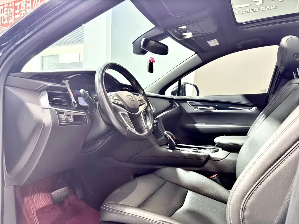 Cadillac XT5 — миниатюра 10