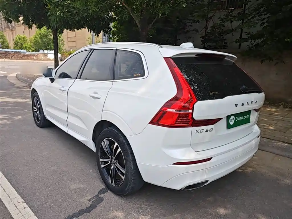 Volvo XC60 2018 T5