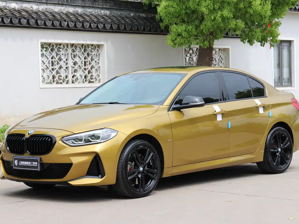 BMW 1 Series 2021