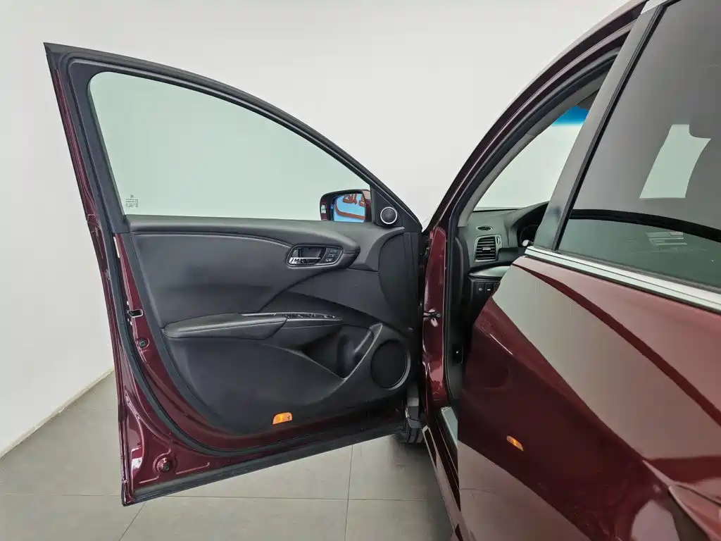 Acura RDX (Import) — миниатюра 8