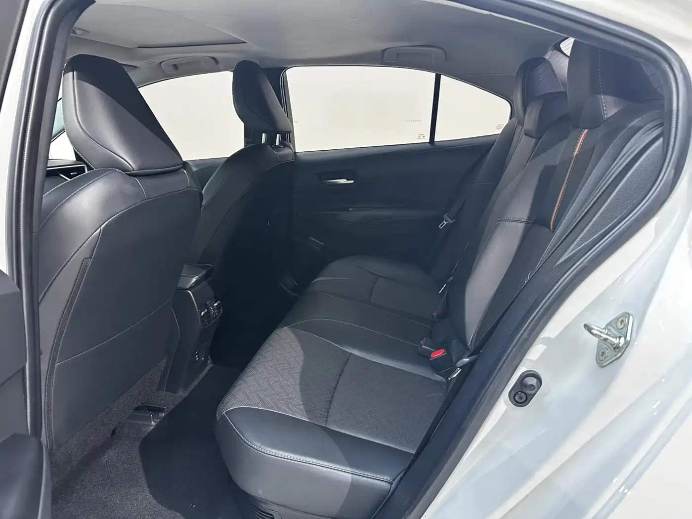 Toyota Lei Ling id 4514238 из Китая 7