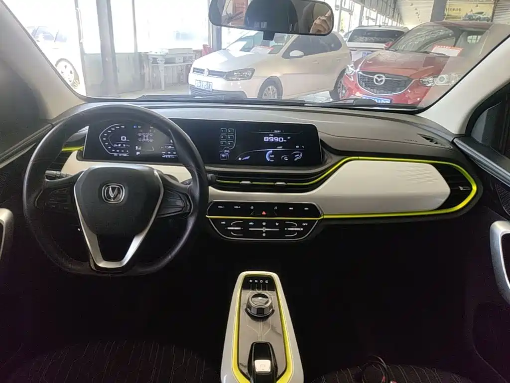 Changan Benben E-Star — миниатюра 10