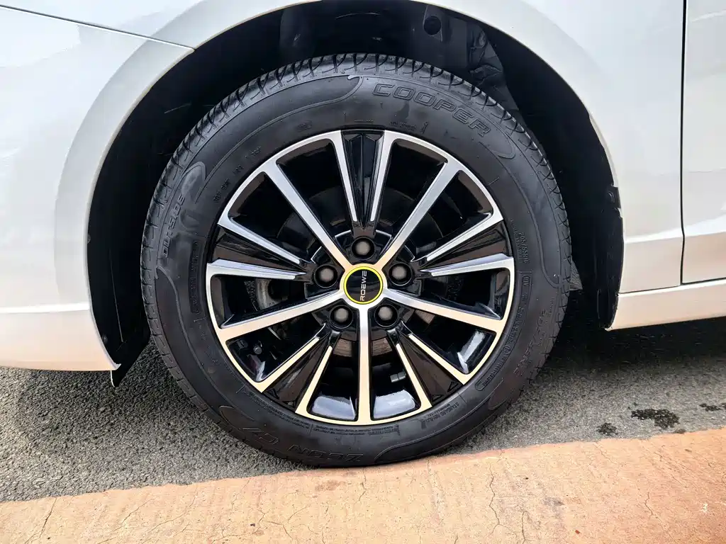 Roewe i5 — миниатюра 14