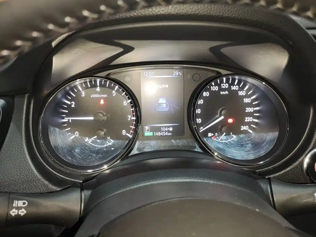 Nissan X-Trail — миниатюра 12