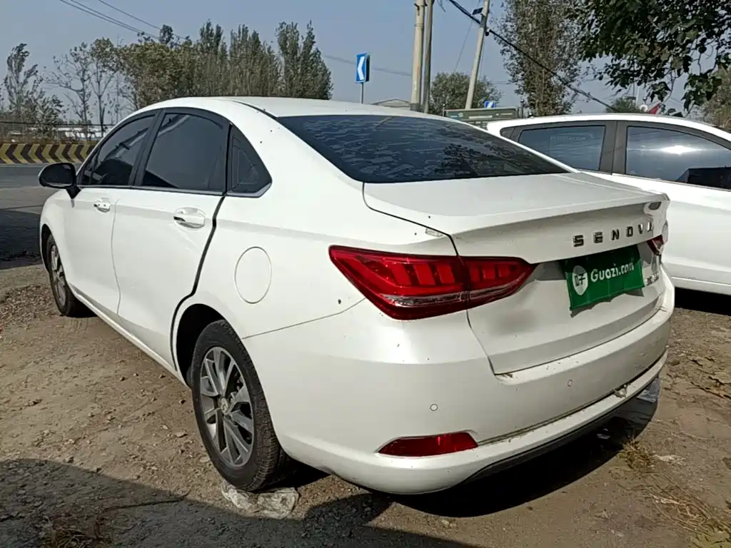 BAIC Senova D50 — миниатюра 5