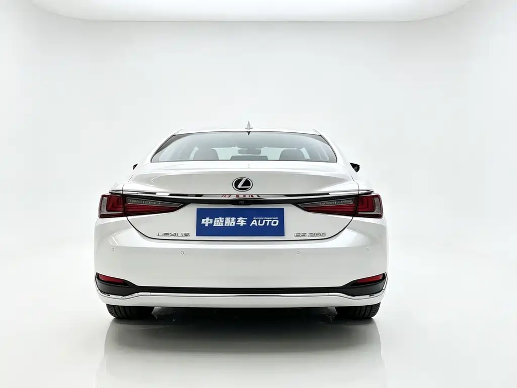 Lexus ES 2020 200