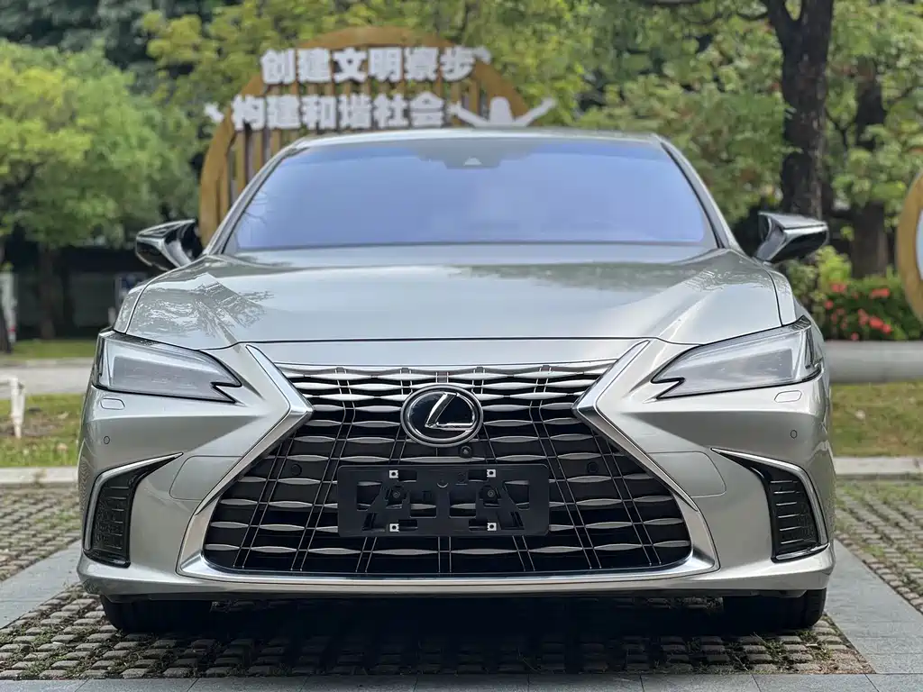 Lexus ES — фотографии объявления, Фото 5