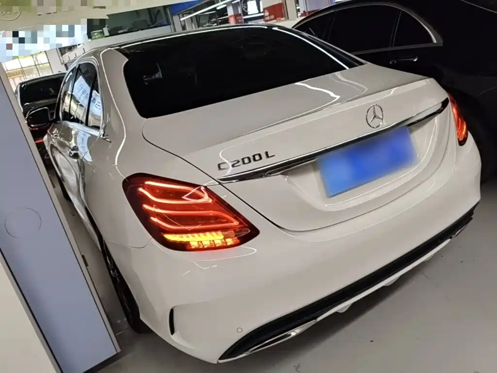 Mercedes-Benz C-Class — миниатюра 5
