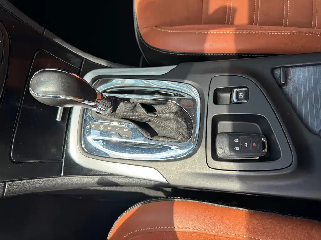 Buick Regal — миниатюра 13