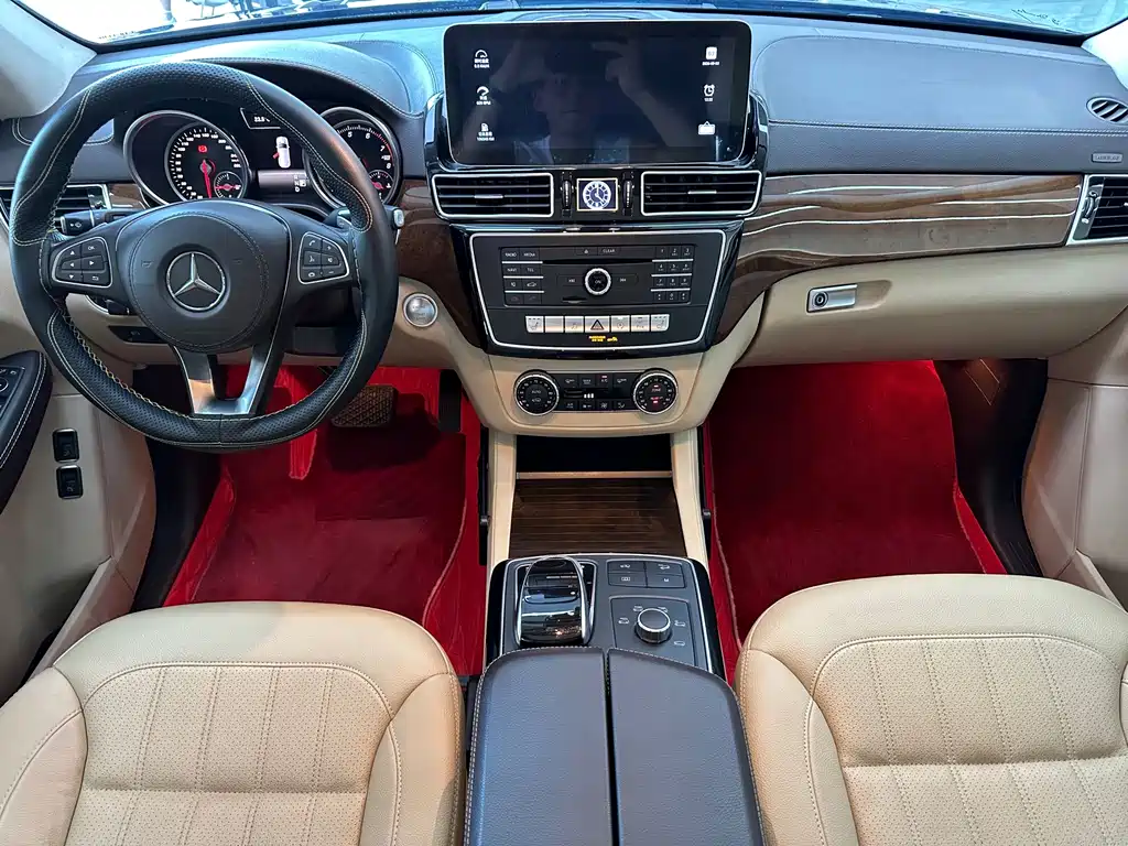 Mercedes-Benz GLS — миниатюра 15