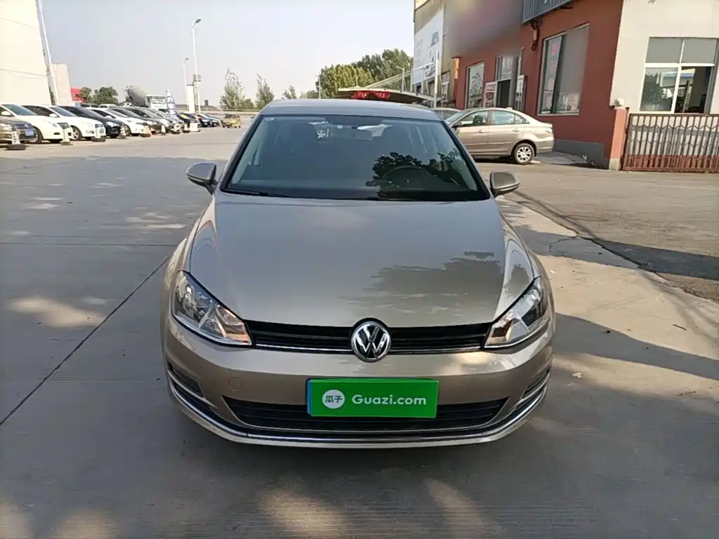 Volkswagen Golf — миниатюра 3