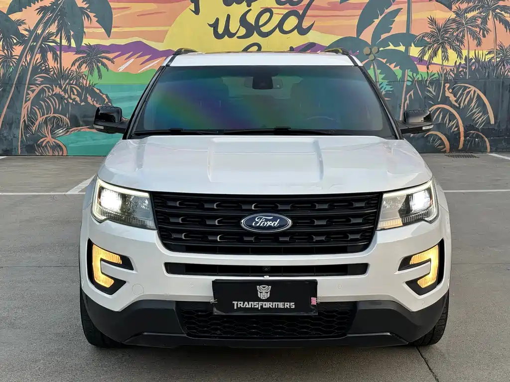 Ford Explorer (Import) — миниатюра 2
